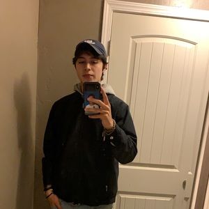 Meet your Posher, Andres